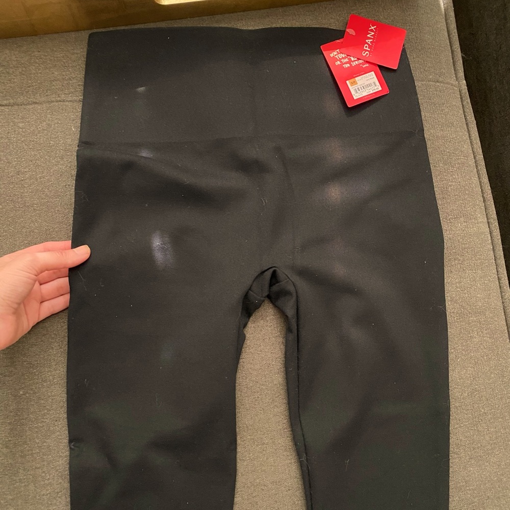 NWT SPANX Leggings Size Small